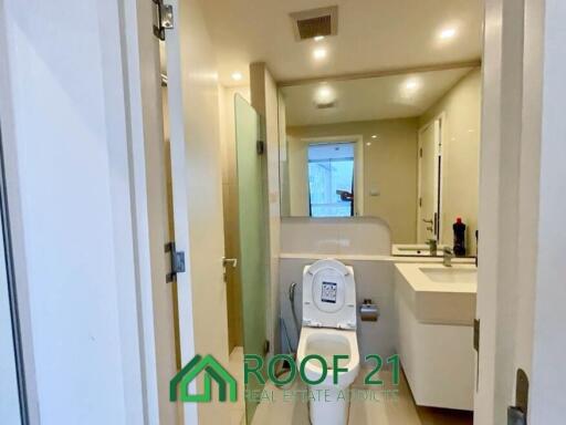 Condo 2 Bedrooms @CCR Great location in the heart of Pattaya.