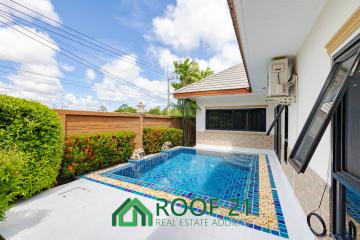 Single house with private pool / S-0696W