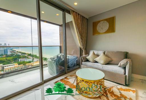 Beachfront 1 bedroom condo with stunning Seaview ready to move in now / P-0037D