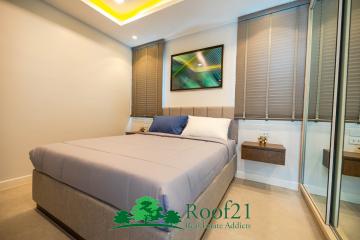 Brand new Luxury Pool Villa in City center only 800 m. to Jomtien Beach /S-0674D