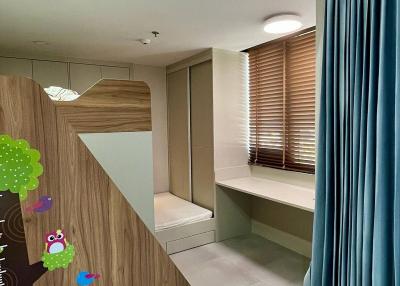 2-BR Condo at Cooper Siam near BTS National Stadium