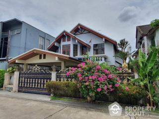 3-BR House in Sam Sen Nok