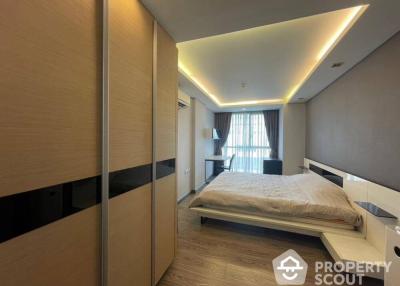 1-BR Condo at Via Botani near BTS Phrom Phong