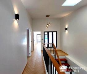 3-BR Townhouse near BTS Bang Chak