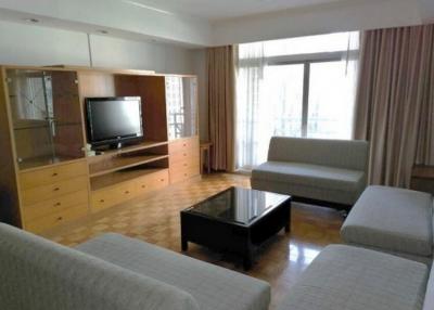 All Seasons Mansion  Spacious 2 Bedroom Condo For Rent in Popular Area