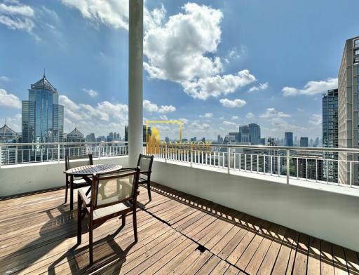 Incredible 4 Bedroom Penthouse Serviced Apartment in Prime Area