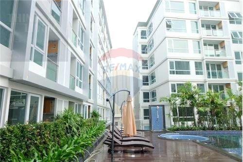 For Sale 1BR Condo at Mayfair Sukhumvit 64