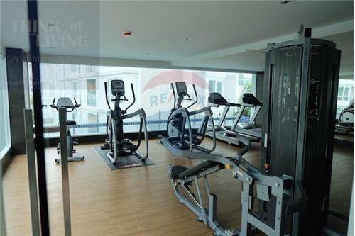 For Sale 1BR Condo at Mayfair Sukhumvit 64