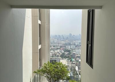 Condo for Sale at The LINE Phahon-Pradipat