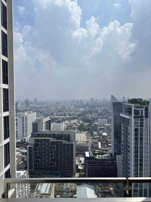Condo for Sale at The LINE Phahon-Pradipat