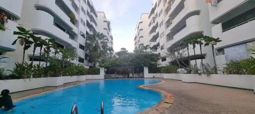 Condo for Rent, Sale at Eastwood Park Condominium