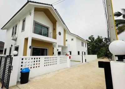 House for Rent in Ban Waen, Hang Dong.