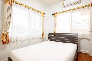 House for Rent in San Phak Wan, Hang Dong.