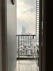 Condo for Rent at Supalai Premier Si Phraya-Sam Yan