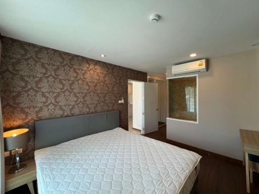 Fully Furnished Condo: The Unique @ Nimman Bldg 2