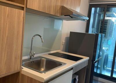 Condo for Rent at The Excel Hideaway Sukhumvit 71