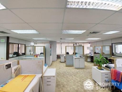 Office Space for Rent in Khlong Toei Nuea