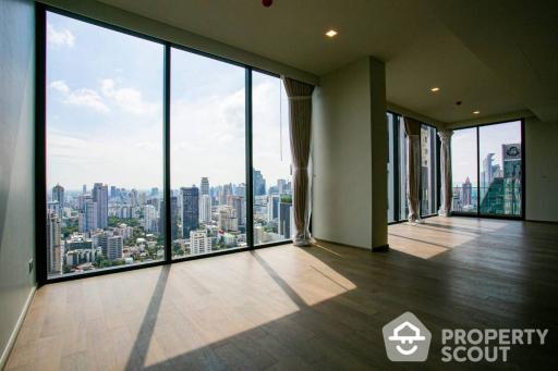 3-BR Condo at Celes Asoke near MRT Sukhumvit (ID 513040)