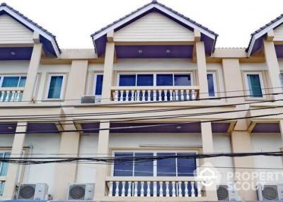 2-BR Townhouse close to Phra Ram 3 (ID 422852)