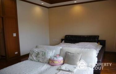 2-BR Townhouse close to Phra Ram 3 (ID 422852)