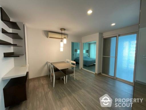 1-BR Condo at The Bangkok Sathorn-Taksin near BTS Krung Thon Buri