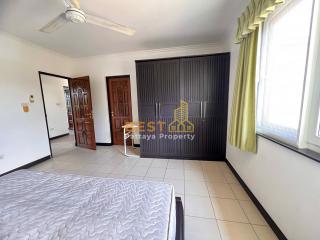 2 Bedrooms Villa / Single House East Pattaya H011685