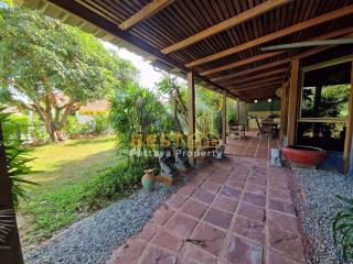 3 Bedrooms Villa / Single House in Nern Plub Wan Village 3 East Pattaya H011684