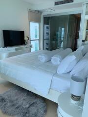 1 Bedrooms @ Sands Condominum