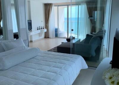 1 Bedrooms @ Sands Condominum