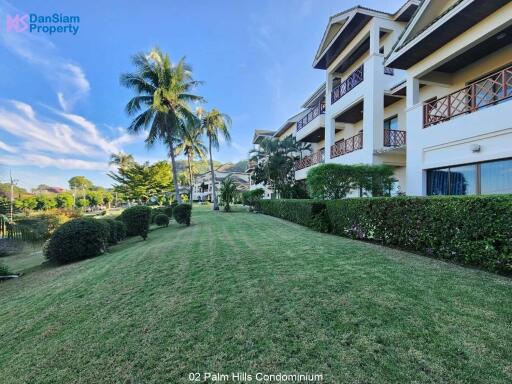 Topfloor Golf Condo in Hua Hin at Palm Hills Golf Resort