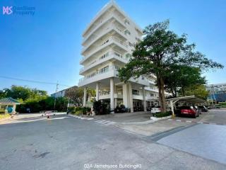 Two-Bedroom Beach condo in Hua Hin at Jamchuree3