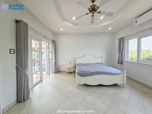 Large 4-Bedroom Pool Villa in Hua Hin at Stuart Park Villas