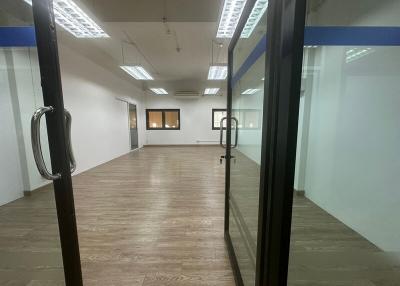 For Rent Bangkok Office Lat Phrao BTS Ha Yaek Lat Prao MRT Phahon Yothin Chatuchak