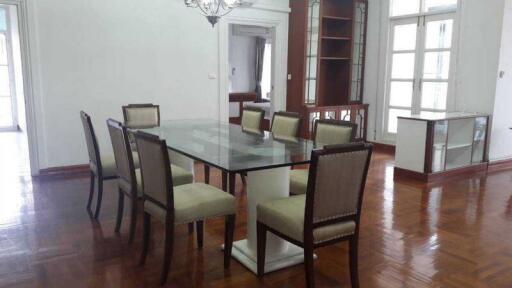 For Rent Bangkok Apartment Langsuan BTS Chit Lom Pathum Wan