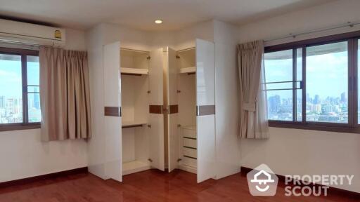 3-BR Condo at Tower Park near ARL Makkasan