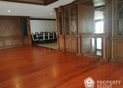 4-BR Condo at Tower Park near ARL Makkasan