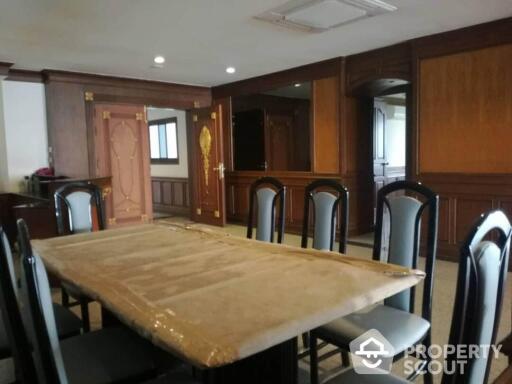 4-BR Condo at Tower Park near ARL Makkasan