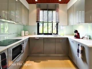 A Sea View 3 Bedroom Balinese Pool Villa inside Popular Panorama Project (Completed And Furnished)