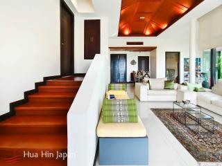 A Sea View 3 Bedroom Balinese Pool Villa inside Popular Panorama Project (Completed And Furnished)