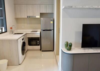 Life One Wireless - 1 Bed Condo for Rented *LIFE9934