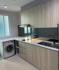 Condo for Rent at Supalai Elite Phayathai