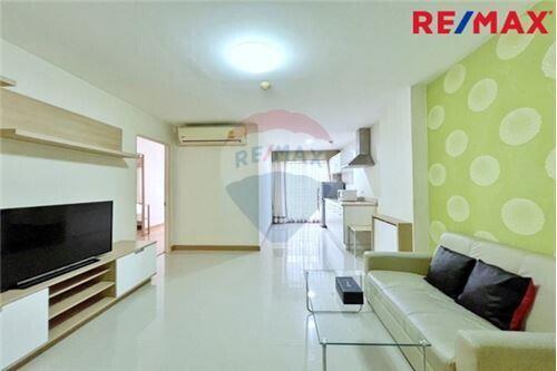 41 Sqm., 1 Bed Condo listed for ฿ 3,100,000.