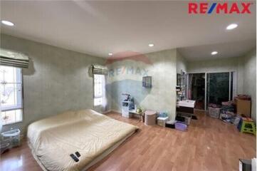 300 Sqm., 5 Beds Townhouse listed for ฿ 6,999,000.