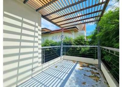 Investment Villa & Residences in Hua Hin Soi 112 For Sale