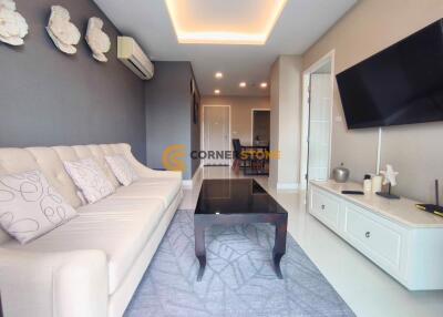 คอนโดนี้มี 1 ห้องนอน  อยู่ในโครงการ คอนโดมิเนียมชื่อ One Tower Pratumnak  ตั้งอยู่ที่ 