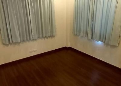 House for Rent at The Centro Sukhumvit 113