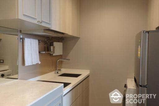 1-BR Condo at The Lumpini 24 near BTS Phrom Phong