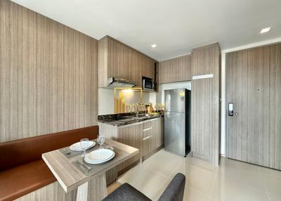 Art at Thonglor  Modern 1 Bedroom Condo For Rent in Thong Lo