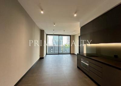 Modern kitchen with open floor plan and city view