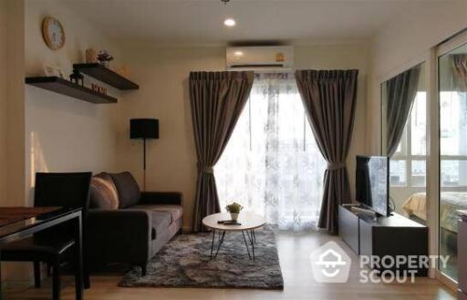 1-BR Condo at The Key Sathorn - Charoenraj near BTS Saphan Taksin